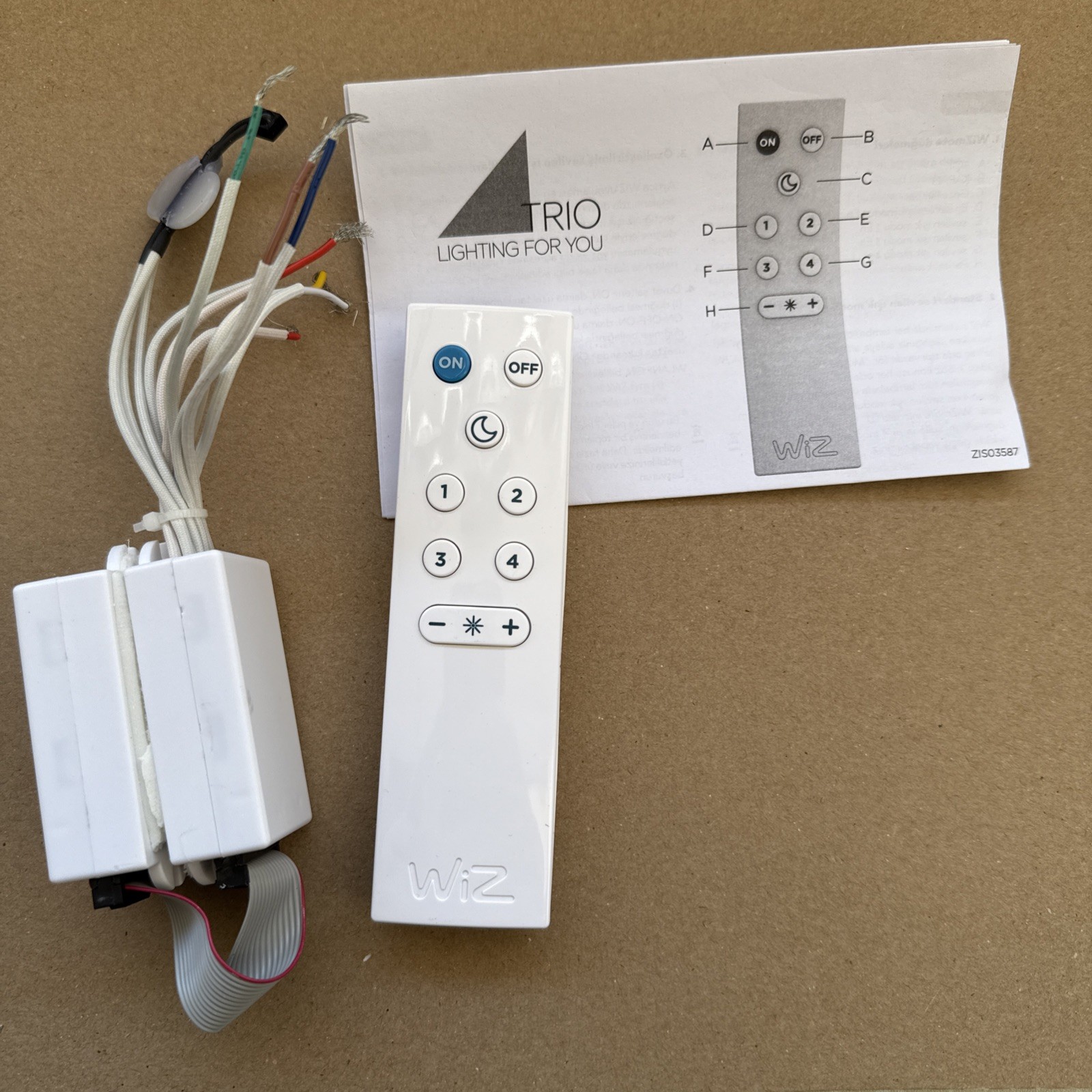 Trio Ersatz WiZ Empfänger Led Netzteil RGBW- CCT 12Vdc mit Fernbedienung
