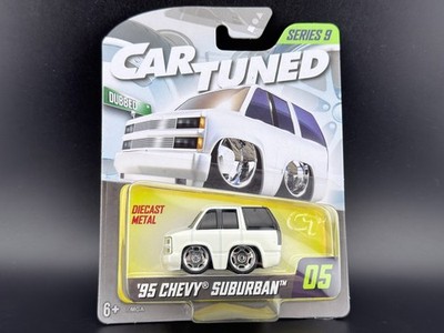 cartuned chevy suburban チェイス　箱配送 Cartuned 1995 Chevy Suburban (Dubbed) Series 9 Mainline 2026 1/64