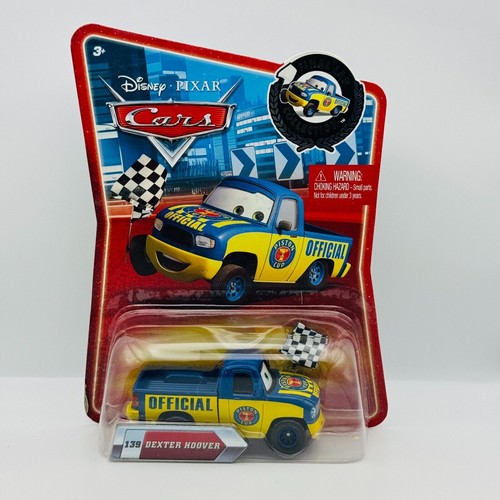 Disney Pixar Cars DEXTER HOOVER WITH CHECKERED FLAG Final Lap 2010 1:55 Diecast
