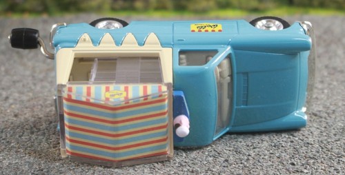 Corgi Modern issue 474 Walls Ice Cream Van Very Good FNQHotwheels U4609 - Picture 9 of 14