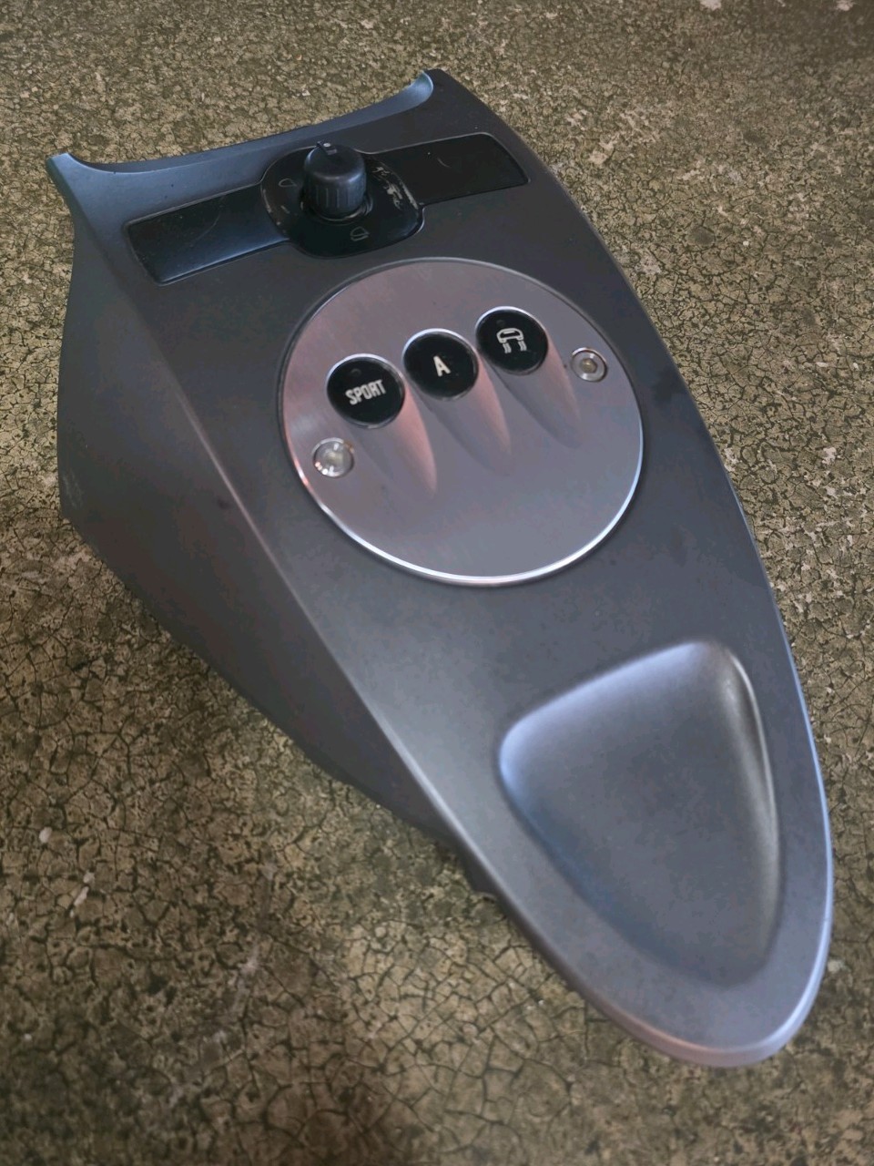 Lamborghini Gallardo 2004 Center console trim panel
