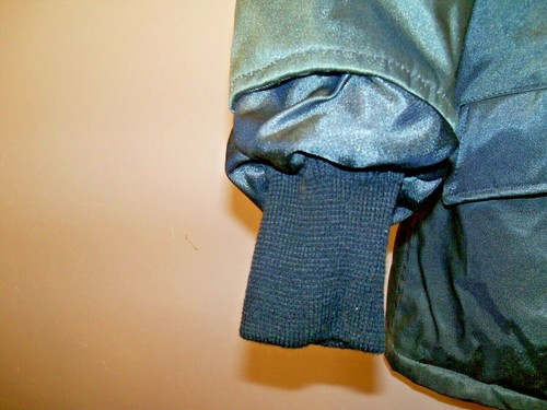 Vintage Golden Fleece Industrial Outerware Titan Cloth Size Medium Green USA - Picture 11 of 11