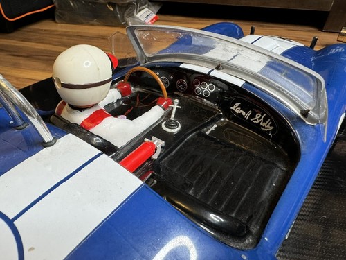Kyosho Shelby cobra 1/10 RC Nostalgia Series Custom - Picture 8 of 15