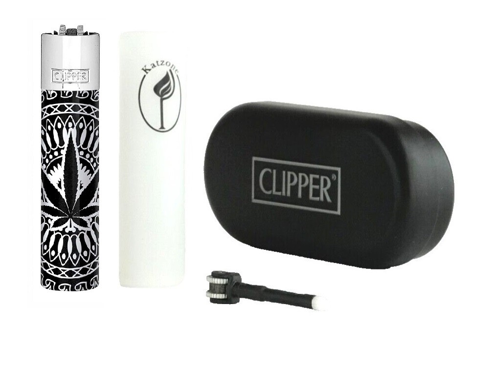 - Silver & Embossed Patten Bundles With Lighter Accessories