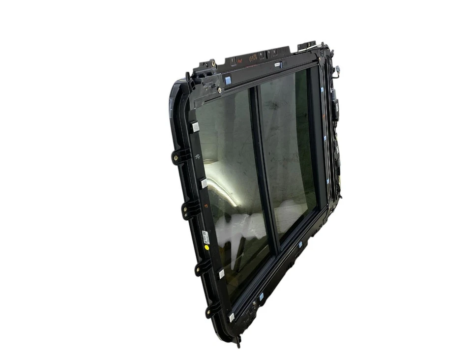 2022-2023 JEEP GRAND WAGONEER SERIES I PANORAMIC SUNROOF TRACKFRAMESHADE OEM Foto 2 de 4