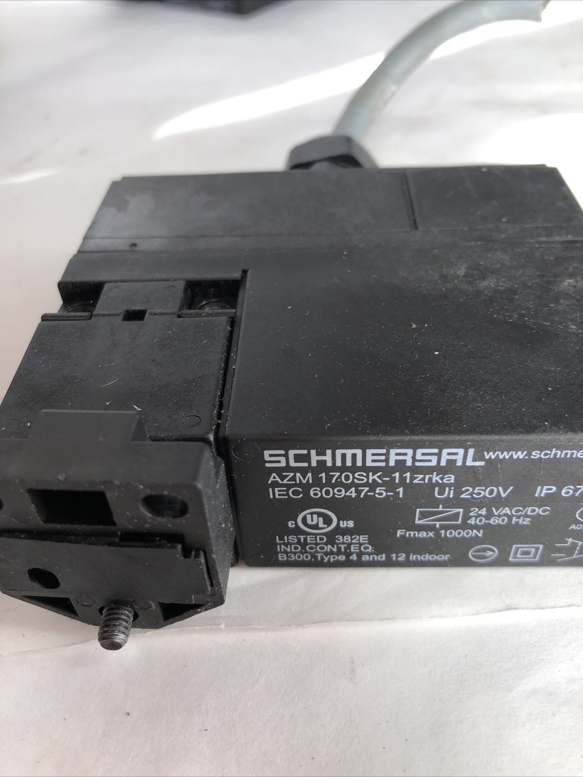 Schmersal AZM170SK-11ZRKA Sicherheitszuhaltung 24VAC/DC (101144262) ab 222,72 € (August 2026) | Vergleiche 8 Angebote auf Schmersal AZM170SK-11ZRKA Sicherheitszuhaltung 24VAC/DC (101144262) ab 222,72 € (August 2026) | Vergleiche 8 Angebote auf