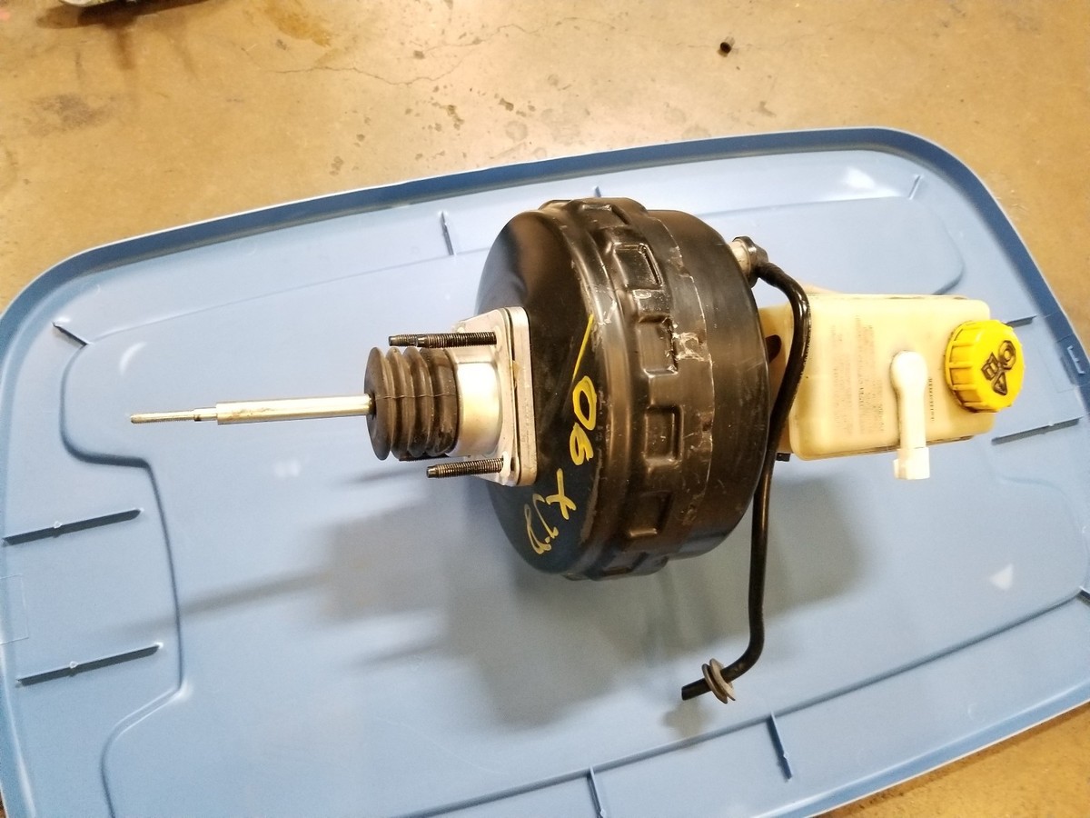 2006-2007 Jaguar Xj8 Power Brake Booster 5w93-2b195-ac OEM
