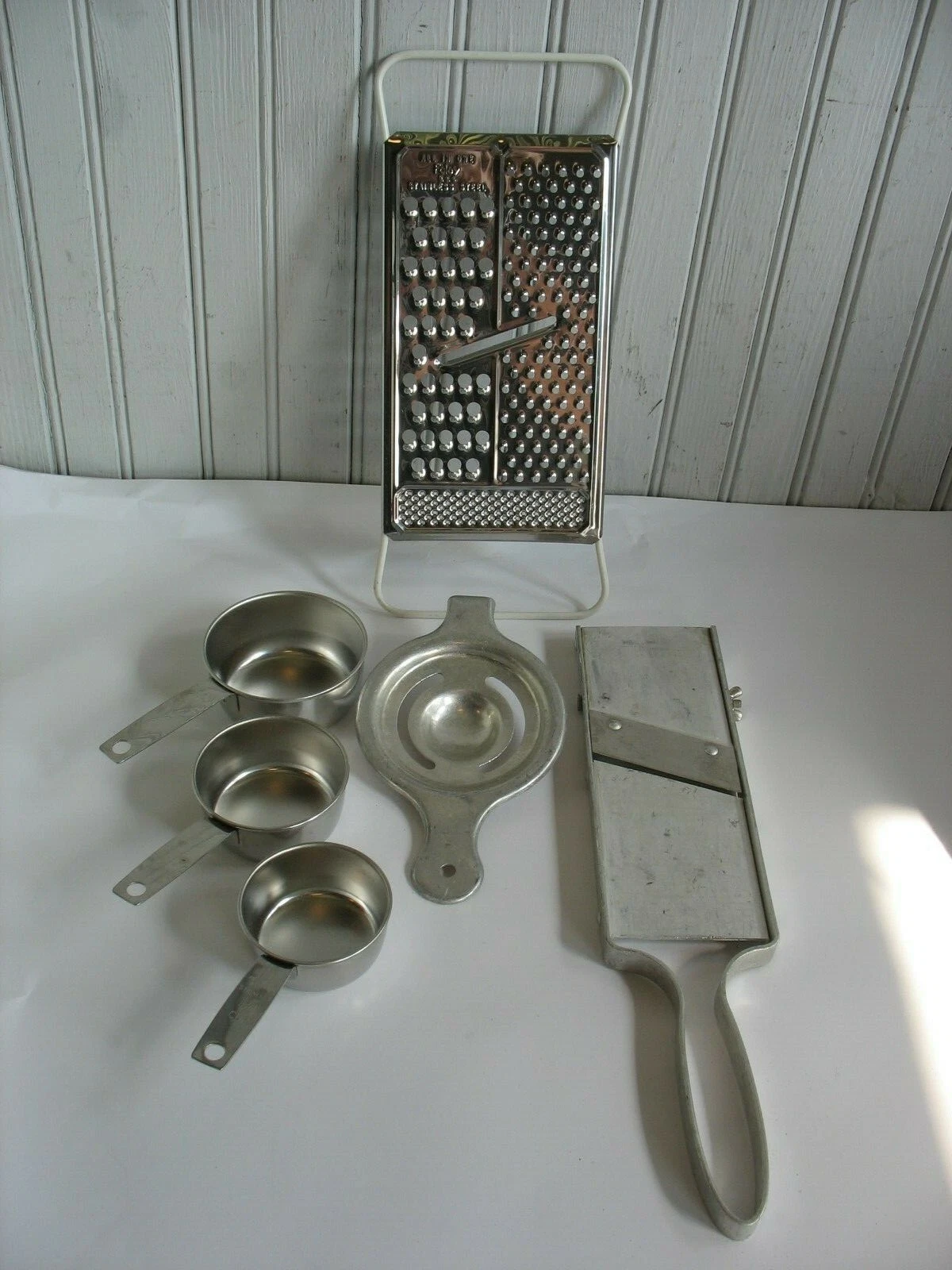 Vtg kitchen Aluminum mandoline egg separator Stainless Foley all in 1 measuring