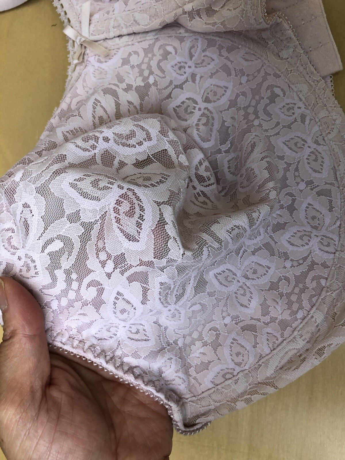 Bali Bra Womens Hush Pink Floral Lace'n Smooth Seamless Underwire