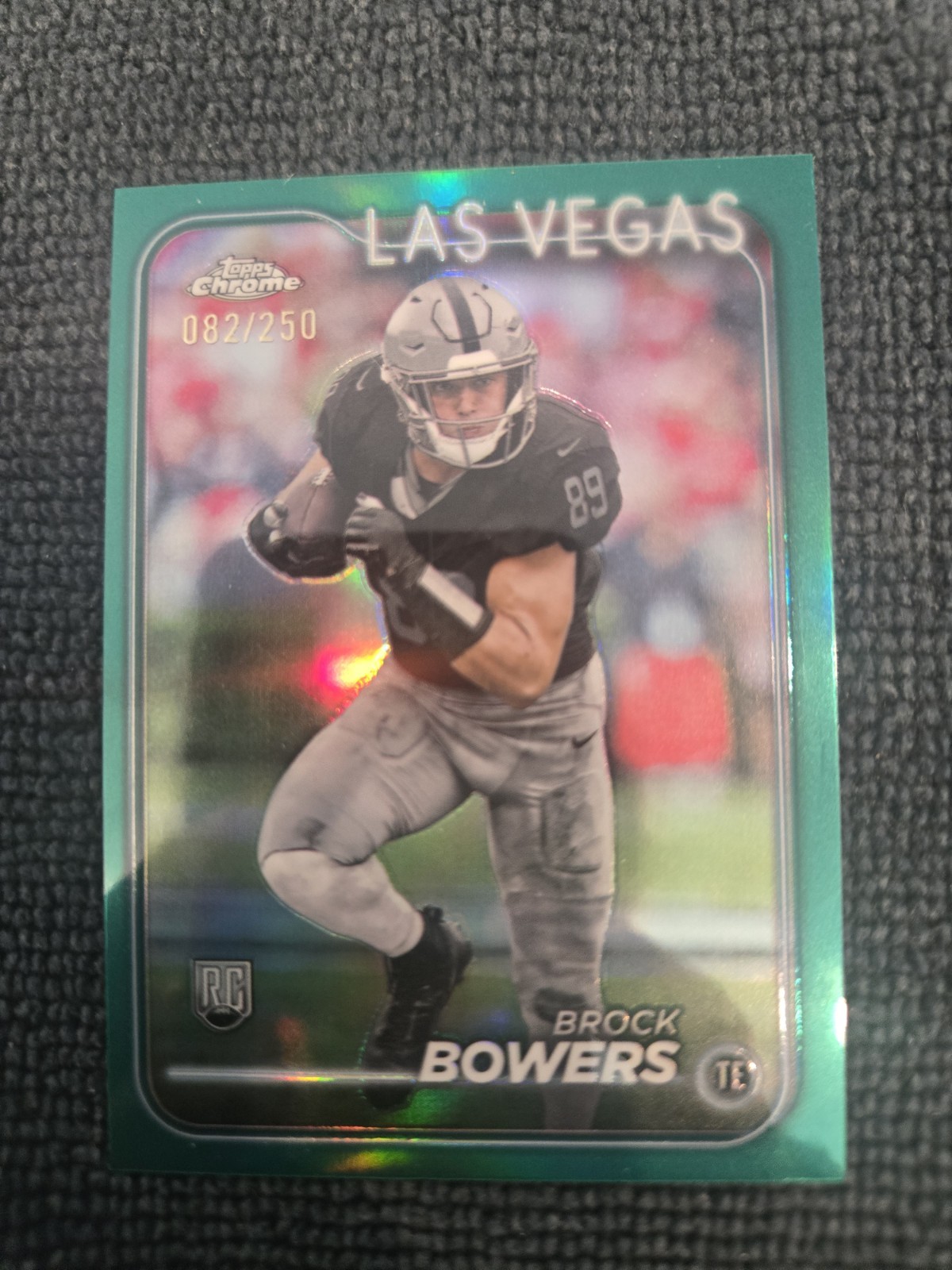 2024 Topps Chrome - Rookies Brock Bowers #207 Teal Refractor /250 (RC)