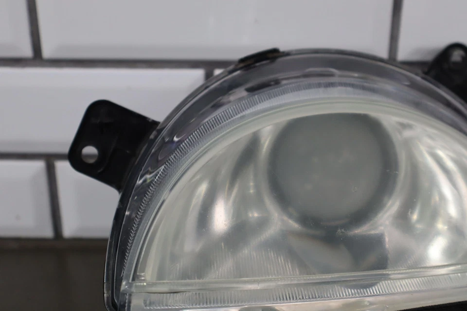 Lámpara de faro izquierdo para conductor Chevy SSR 2003-2006 OEM Foto 2 de 4