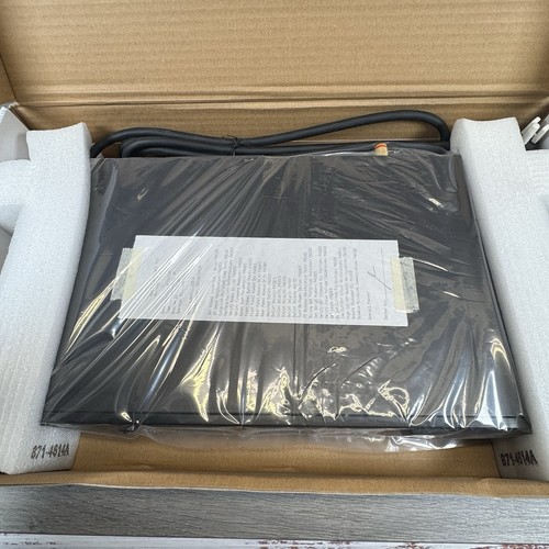 G5BLK 9-Outlet G-Type 15-Amp Rack-Mountable Power Open Box - Photo 4/4