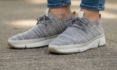 Clarks Trigenic Knit Sneaker flexibel,Damen,Gr.40 Top  Zustand - Bild 1 von 4