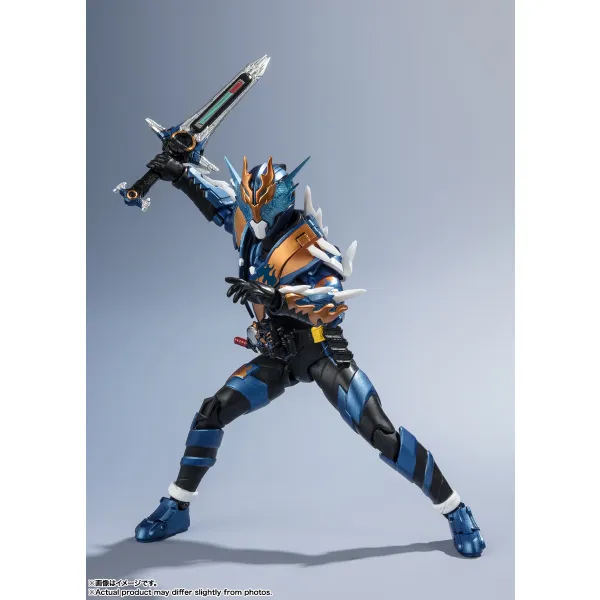 S.H. Figuarts Kamen Rider Build Cross-Z Heisei Generations Edition