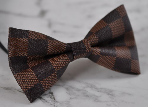 New Men Coffee PVC Fashion Grids Pattern Shining Leather Bow Tie Wedding Party - Picture 2 of 4