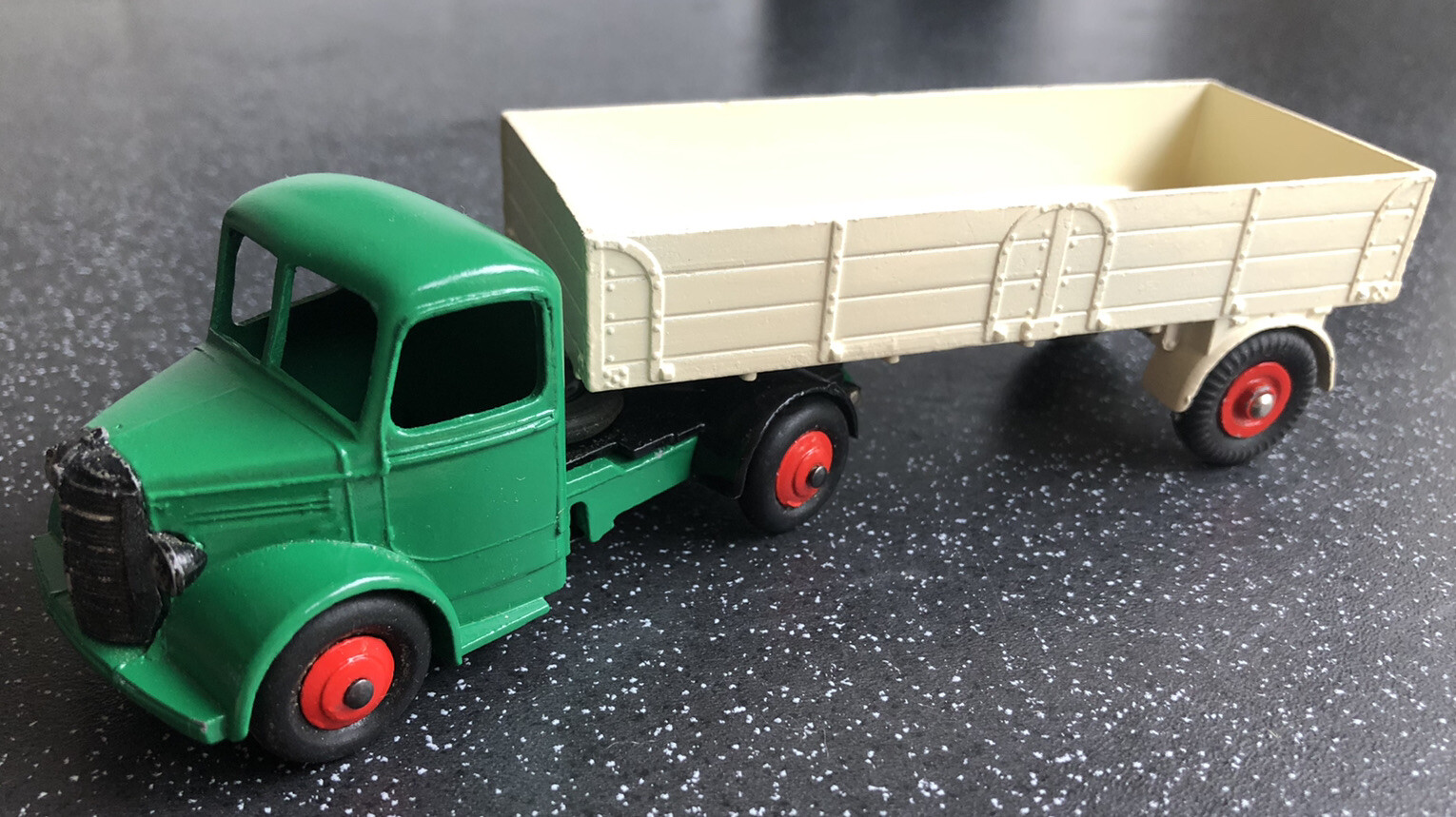 超レア　DINKY SUPERTOYS BIG BEDFORD ミニカー 超レア DINKY SUPERTOYS BIG BEDFORD ミニカー Super Dinky