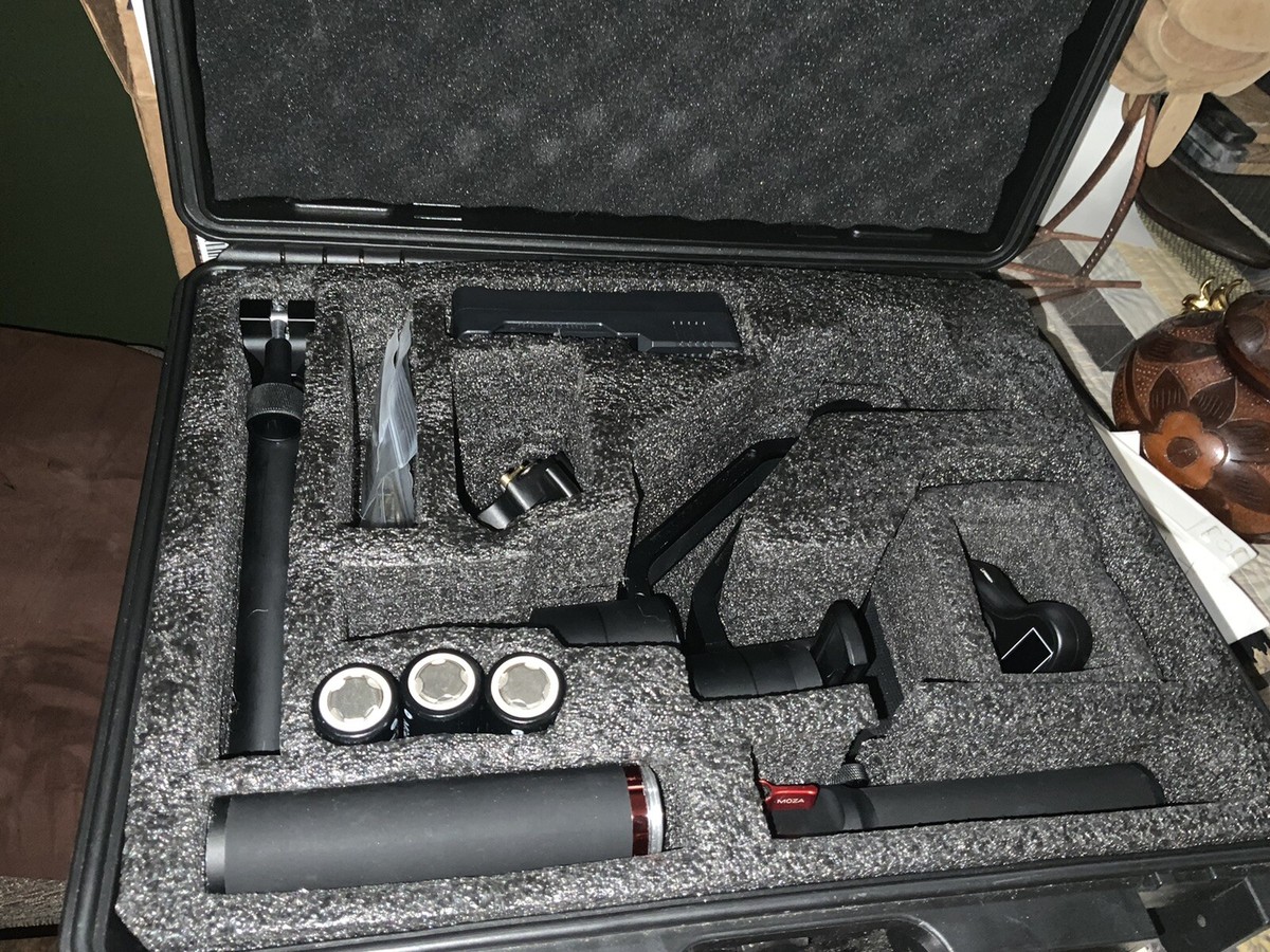 MOZA Air (used 3-Axis Gimbal Camera Gudsen Stabilizer)