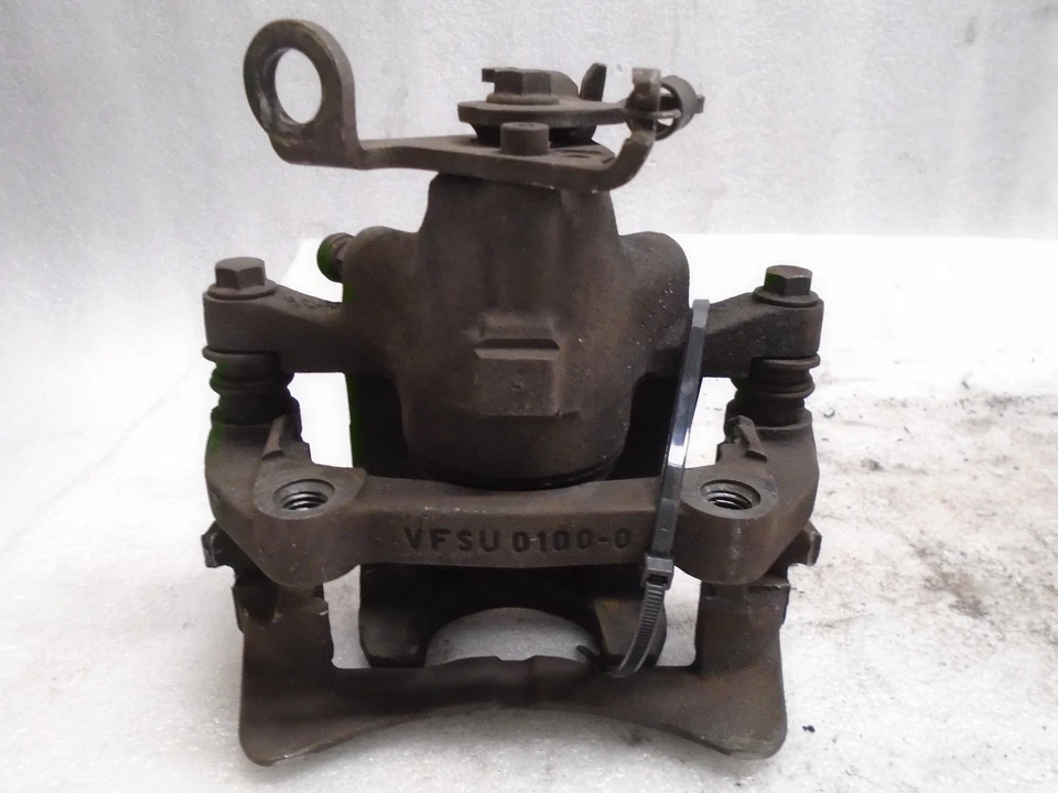 Pinza de freno trasera izquierda del lado del conductor Jaguar S-Type 2003-2005 OEM DK703111 Foto 2 de 4