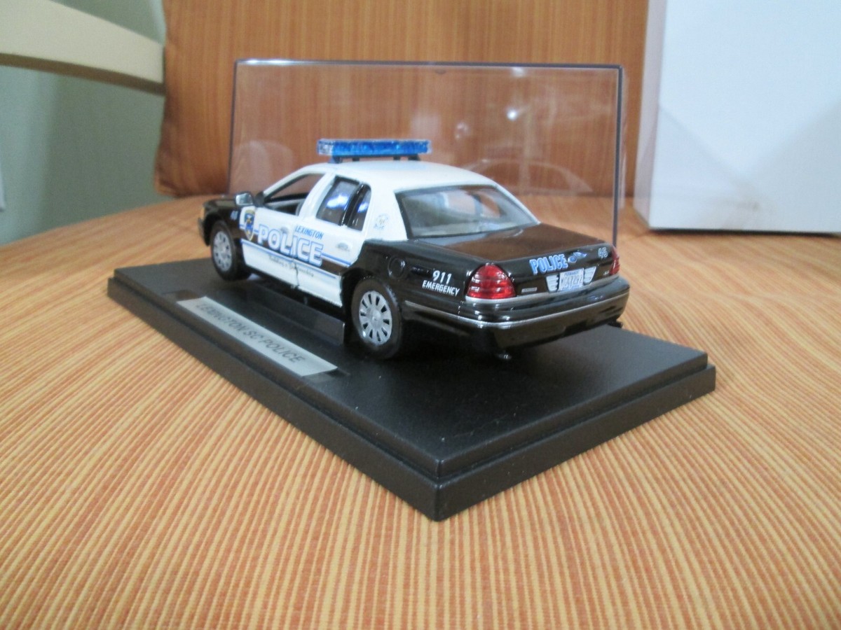 Welly 1/27 Lexington, SC Police Ford Crown Vic (Old markings) | eBay