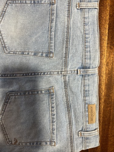 Girls Jordache High rise Girlfriend Jeans - Picture 2 of 3