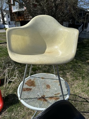 Vintage & Rare Eames Herman Miller Zenith Rope Edge Fiberglass Arm Chair