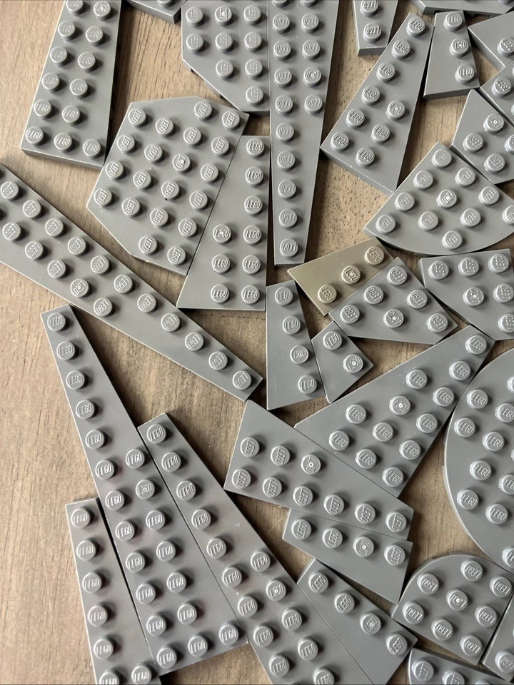 LEGO Dark Gray Wedge Wing 275pc Star Wars X-Wing TIE Fighter Spacecraft MOC Lot - Image 4 of 4