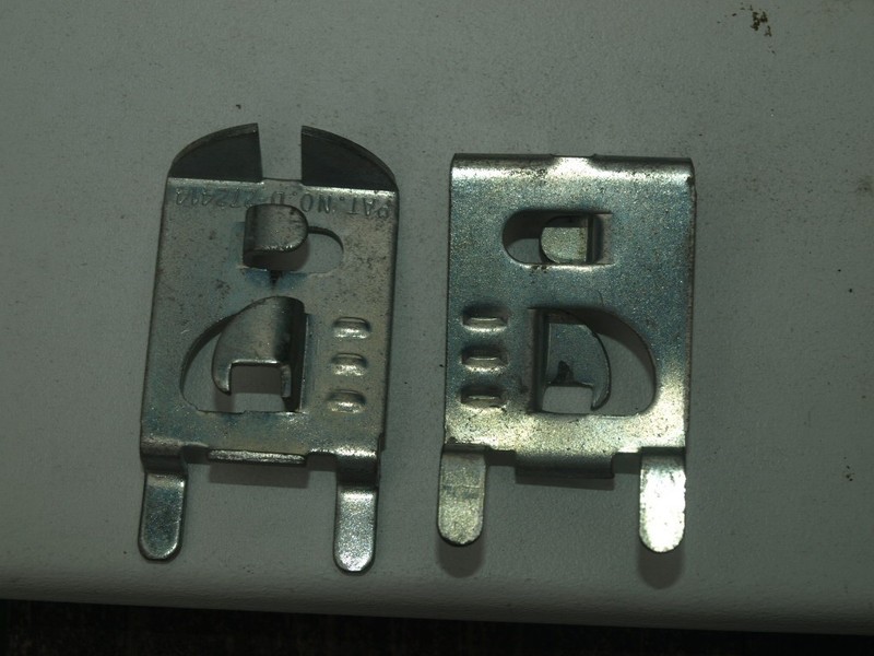 Special Commerical Pegboard Metal Brackets 20 pcs. Patent # D-272414