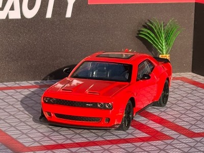 Dodge Charger Hellcat Maßstab 1:24 KEIN BILLIGES PLASTIK, ABER METALL - UK LAGER