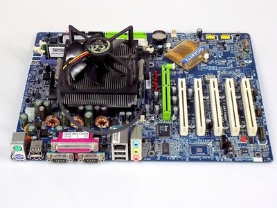 Gigabyte GA-K8NS + AMD Athlon 64 3000+ + 512MB DDR - Motherboard CPU Ram Bundle