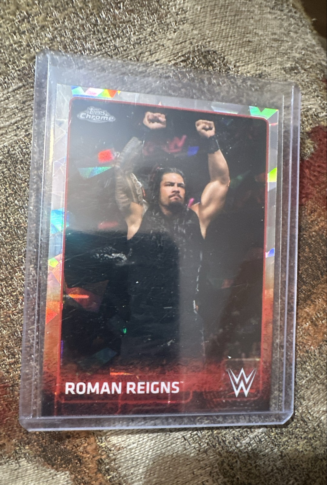 2015 Topps Chrome WWE - Roman Reigns #59 Atomic Refractor