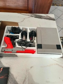 Nintendo NES Nintendo Entertainment System Action Set PAL con Zapper