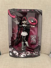 2025 Mattel Monster High Draculaura Reel Dram...