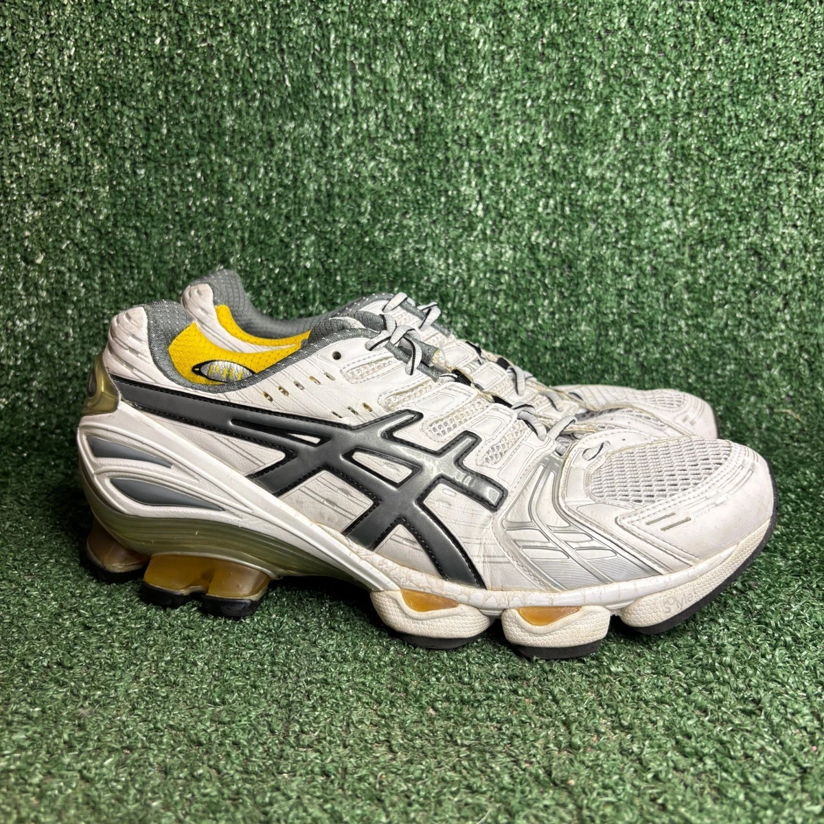 ASICS Gel-Kinsei Max Oatmeal Black 3D Gel FF Blast Plus Men \'s US 8 Athletic Sho Cut in half: ASICS Gel Kinsei Max Review (2025) | RunRepeat main image 4