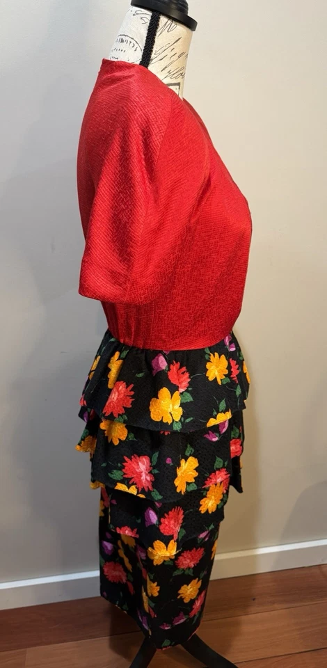 Vestido Vintage Años 80 Diane Dickinson para Gentillesse Seda Algodón Peplum 6 Floral Foto 2 de 4