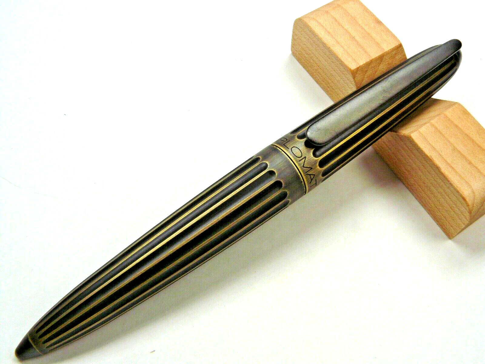 Diplomat Aero Fountain Pen Oxyd Brass Steel Fine Nib New/Box