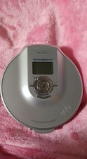 Sony D-NE500 Walkman Atrac 3 Plus MP3 Portable CD Player Tested Ad Working