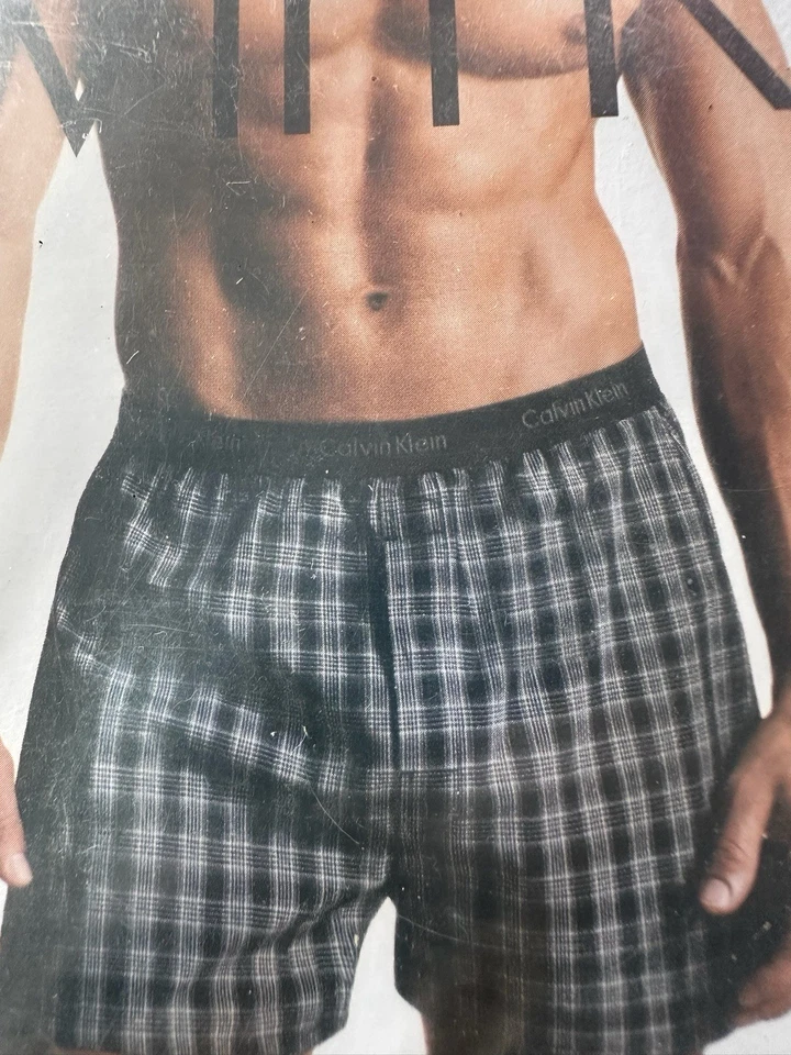 Calvin Klein Men’s Traditional Fit Boxer Sz 34 Blue Plaid VTG 2007 NWT - Image 4 of 4