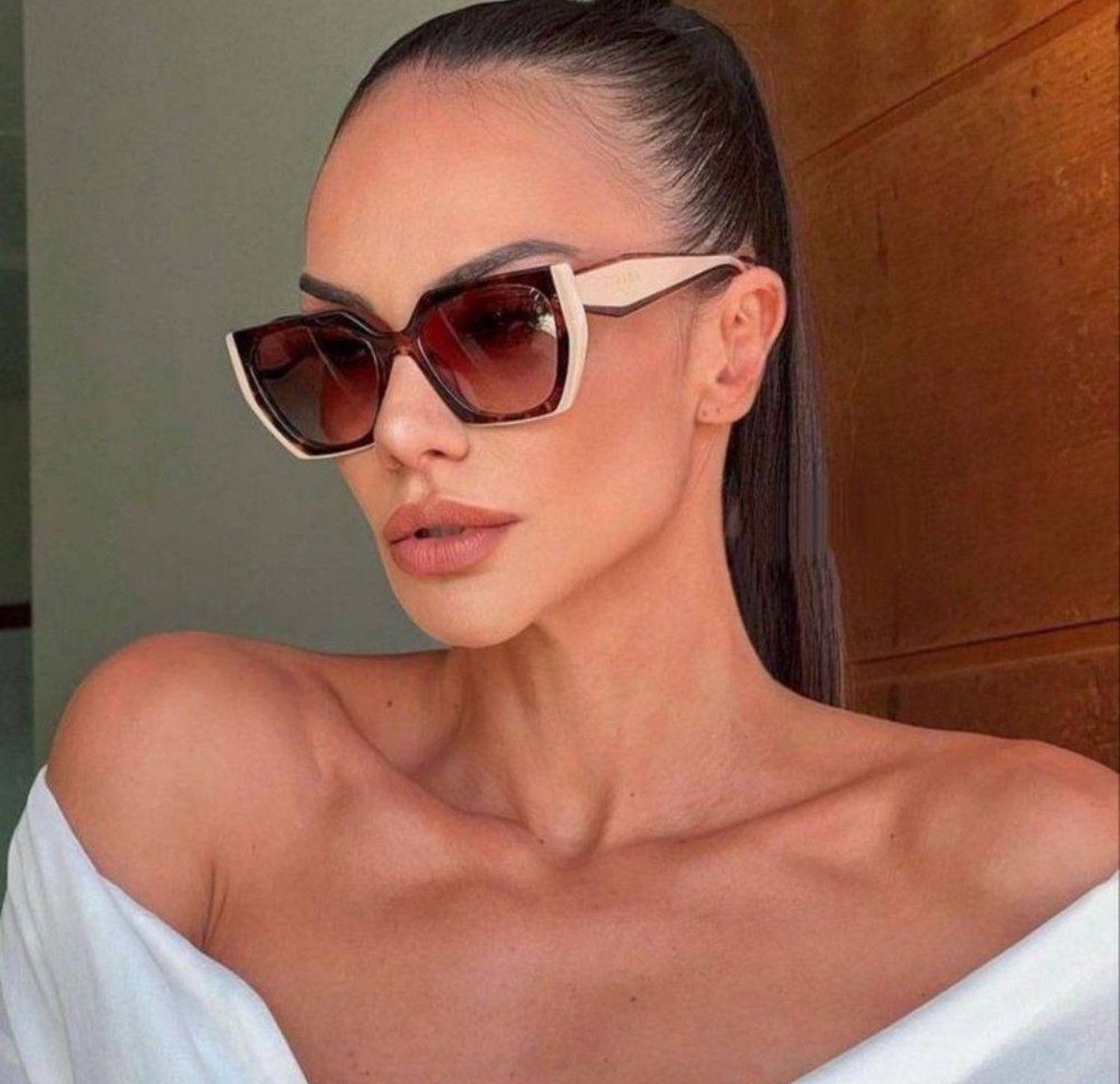 Brand New 2026 PRADA Women Sunglasses PR 15WS 01R-0A6 Authentic