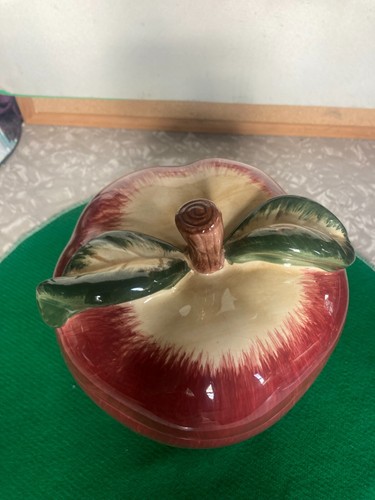 APPLE COOKIE JAR WITH LEAVE AND STEM TOP - Picture 2 of 7