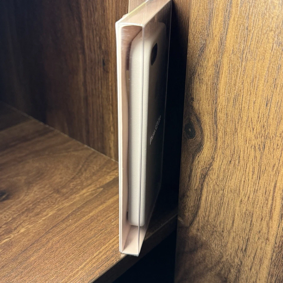 Funda de Cuero Apple Auténtica Beige iPhone 5S MF042ZM/A Foto 4 de 4