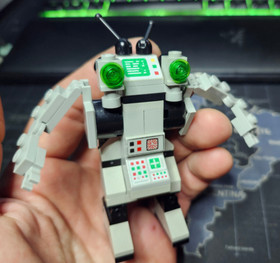 Vintage Lego - SPY-BOT Set #1498 - Classic Space Robot - GREAT CONDITION!