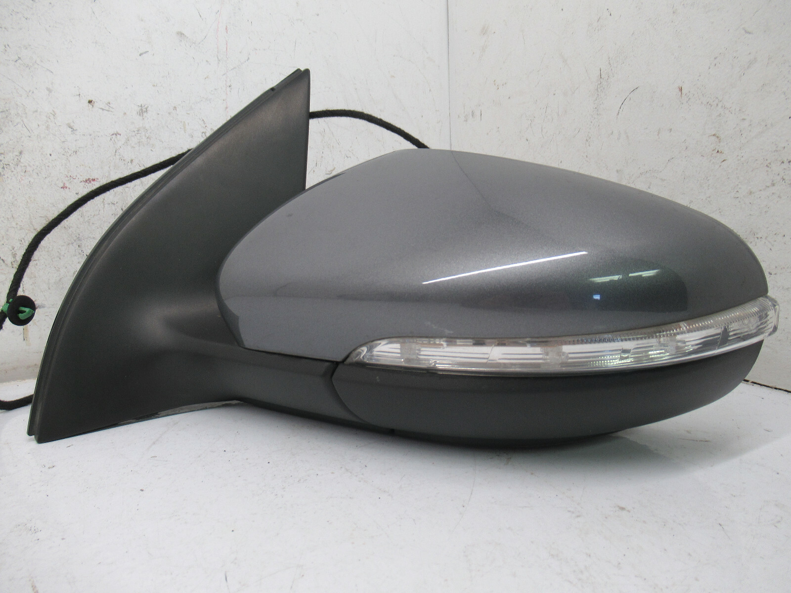 VW MK6 10-14 GTI GOLF DRIVER SIDE WING MIRROR COLOR LA7T 5K0857507 