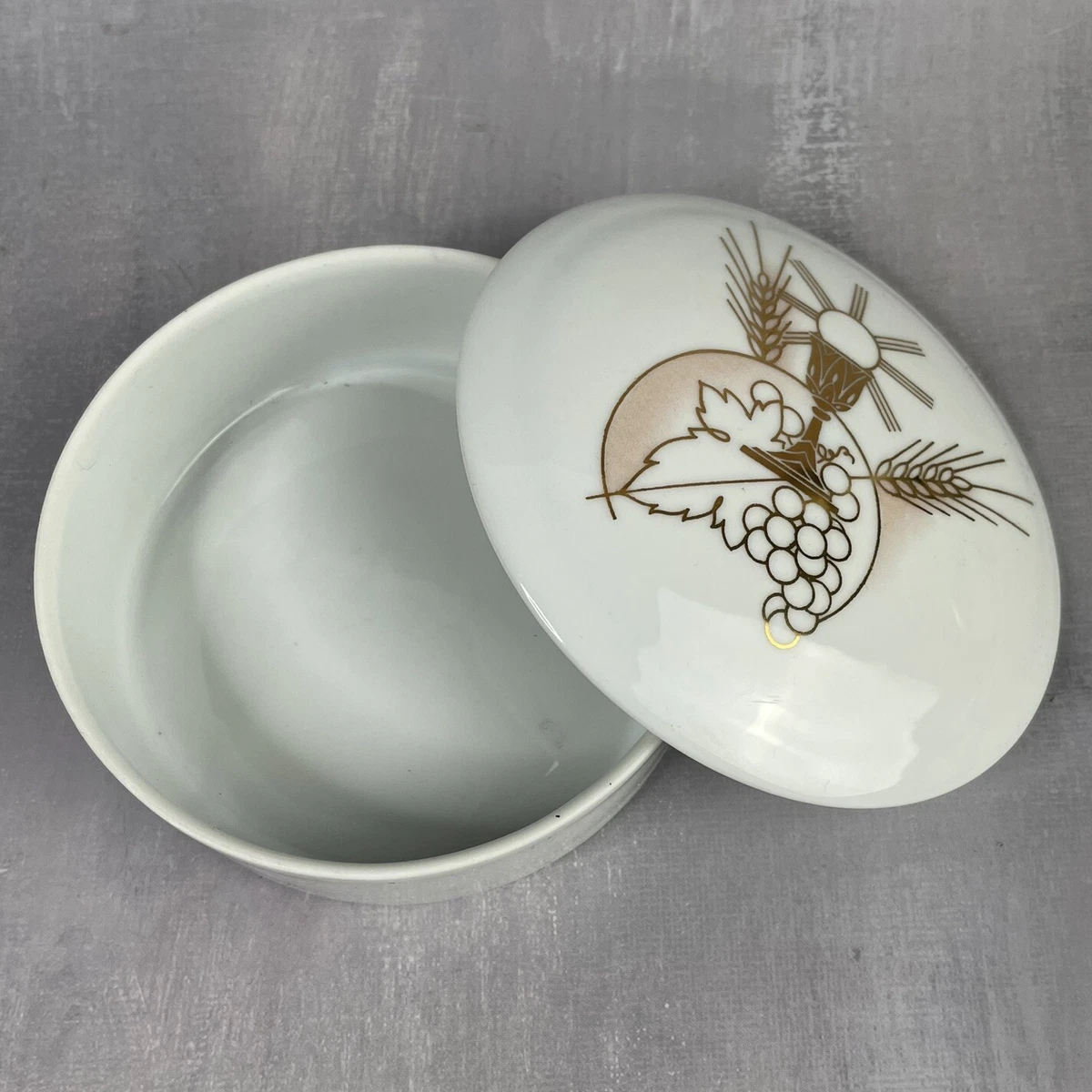 Boîte / Bonbonnière / Coffret à Bijoux En Porcelaine De Limoges Décor Fleuri - Marque Tharaux - Occasion