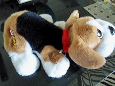 Plush stuffed Pound Puppy with Puppy Sounds 15"