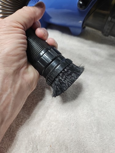 Shark Handheld Corded Bagless Vacuum Cleaner Tested Works Great - Picture 6 of 8