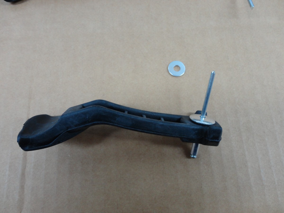 SKI DOO NEW HOOD STRAP PANEL LATCH KIT REV MXZ GSX GTX OEM