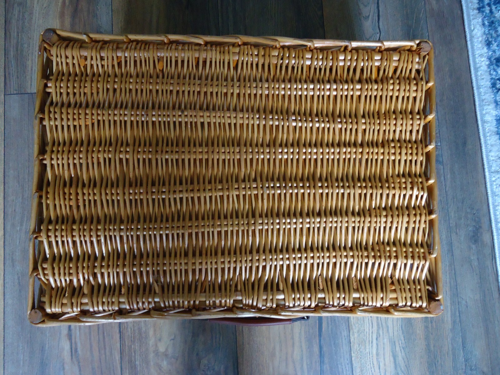 Picture 5 of 6