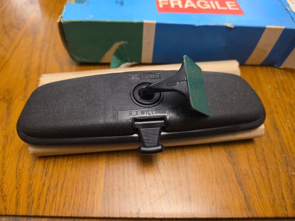 Genuine NOS Austin Rover Metro AHU1084 Rear View Mirror Interior With Dim Dip - Image 2 of 4