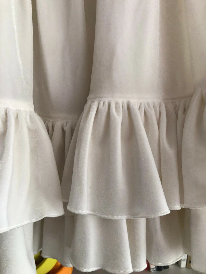 Metamorphose cream velvet skirt, size 16 bfb3 - Image 4 of 4