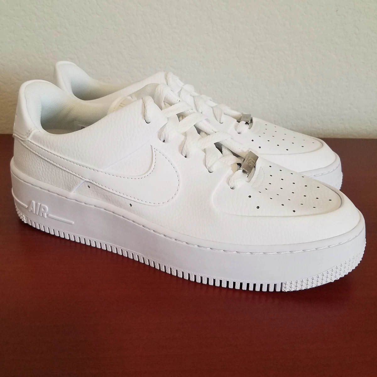 fiesta Nublado Aumentar Nike Air Force 1 Sage Low &#039;Triple White&#039; Shoes AR5339-100  Women&#039;s Size 9.5 | eBay